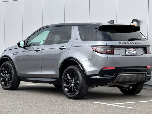 Certified 2025 Land Rover Discovery Sport Dynamic SE AWD/4WD image 3