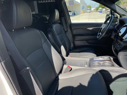 Certified 2023 Honda Passport EX-L image 24