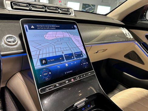 Used 2026 Mercedes-Benz S 580 4MATIC Sedan image 9