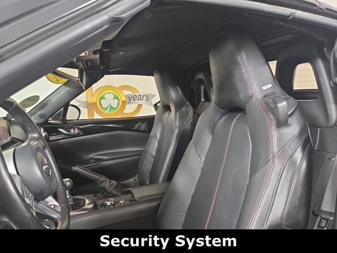 Used 2017 MAZDA MX-5 Miata RF Grand Touring image 11