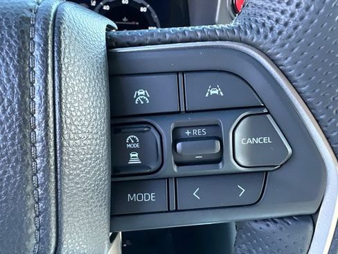 Certified 2026 Toyota Tacoma TRD Off-Road AWD/4WD image 37