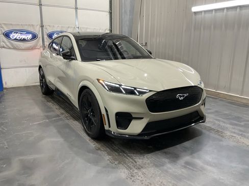 Used 2025 Ford Mustang Mach-E GT image 1