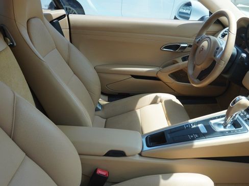 Used 2015 Porsche Cayman RWD image 11