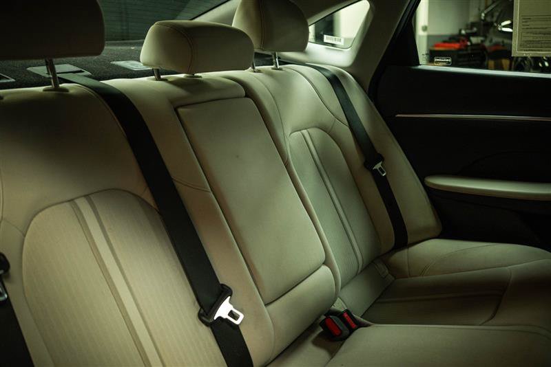 Used 2025 Hyundai Sonata SEL FWD image 11