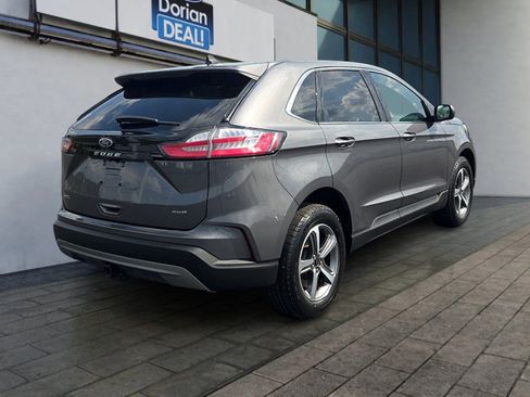 Used 2024 Ford Edge SEL w/ Convenience Package AWD/4WD image 3