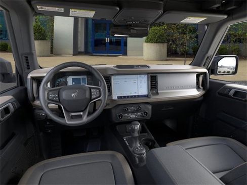 New 2025 Ford Bronco Big Bend image 9