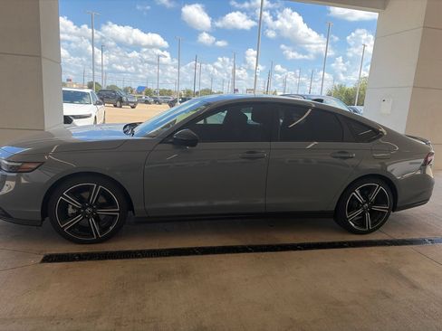 Used 2026 Honda Accord Sport image 2