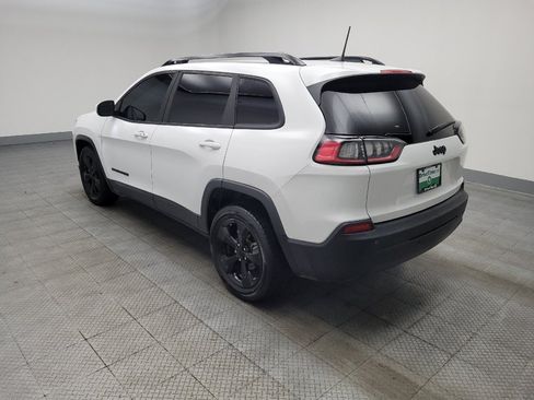 Used 2020 Jeep Cherokee Latitude Plus FWD image 3