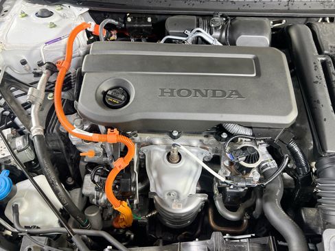 Used 2024 Honda Accord Sport image 28