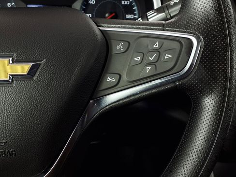 Used 2025 Chevrolet Malibu LT image 19