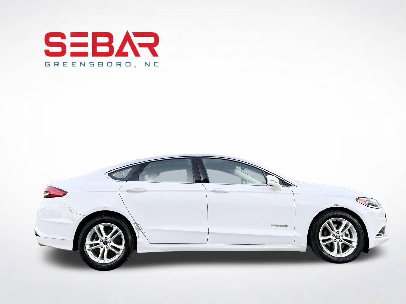 Used 2018 Ford Fusion SE w/ Equipment Group 602A FWD image 7