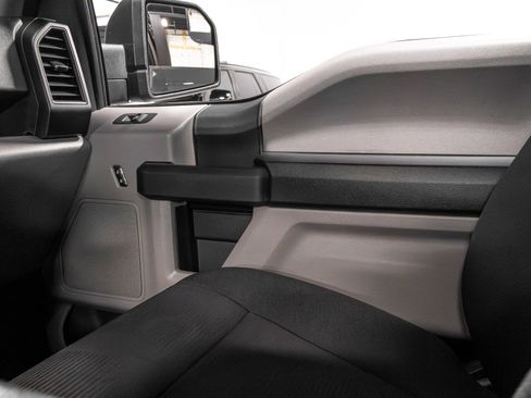 Used 2019 Ford F150 XL w/ Equipment Group 101A Mid image 12