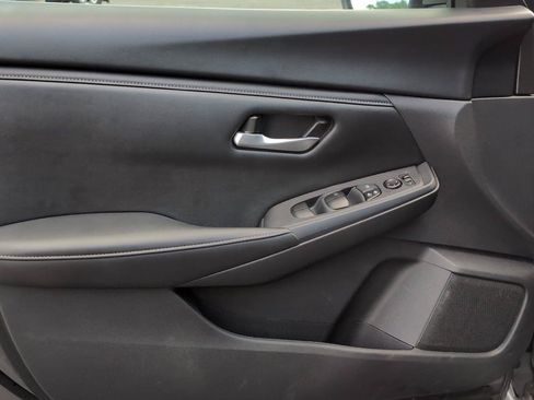 Used 2024 Nissan Sentra SV w/ All-Weather Package FWD image 17
