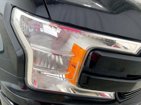 Used 2019 Ford F150 Lariat image 12