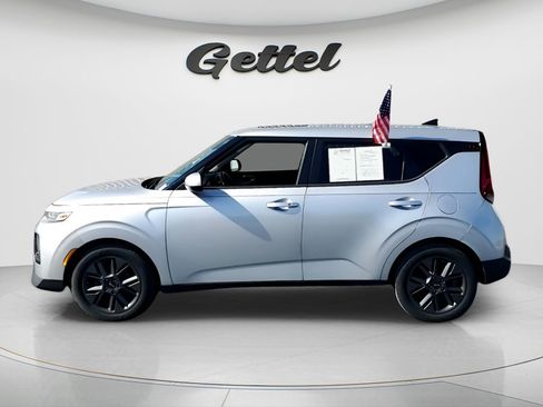 Used 2021 Kia Soul EX image 15