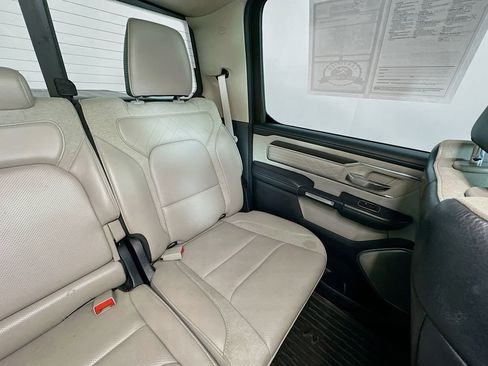 Used 2022 RAM 1500 Limited AWD/4WD image 14