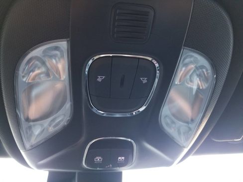 Certified 2024 Jeep Compass Trailhawk w/ Sun and Sound Group image 31