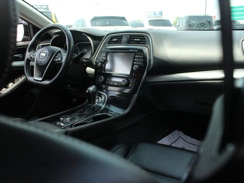 Used 2017 Nissan Maxima 3.5 SV FWD image 24