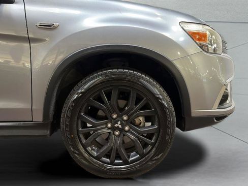 Used 2018 Mitsubishi Outlander Sport ES image 32