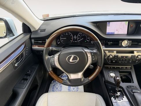 Used 2013 Lexus ES 350 image 12