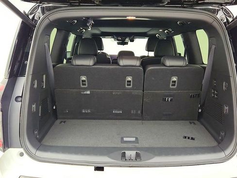 Used 2025 Nissan Armada PRO-4X w/ Pro-4X Premium Package AWD/4WD image 23