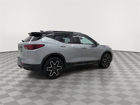 Certified 2023 Chevrolet Blazer RS w/ Driver Confidence II Package image 12