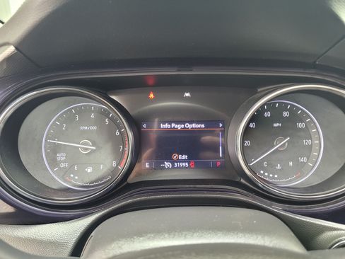 Used 2023 Buick Encore GX Select FWD image 33