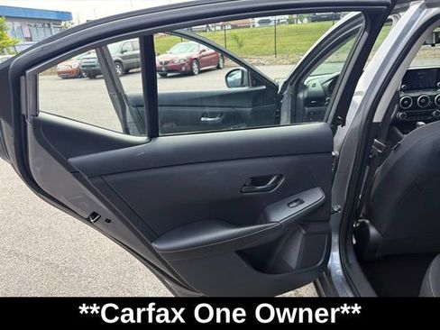 Used 2024 Nissan Sentra SV FWD image 14