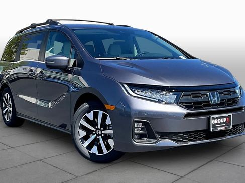 New 2026 Honda Odyssey EX-L image 2