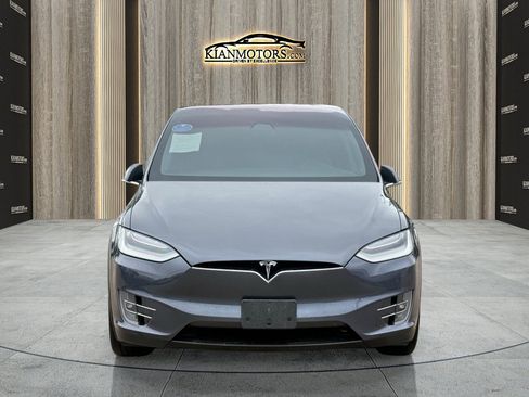 Used 2020 Tesla Model X Long Range AWD/4WD image 7