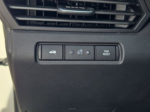 Used 2025 Nissan Altima 2.5 S image 25