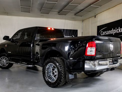 Used 2022 RAM 3500 Big Horn w/ Level A Equipment Group AWD/4WD image 10
