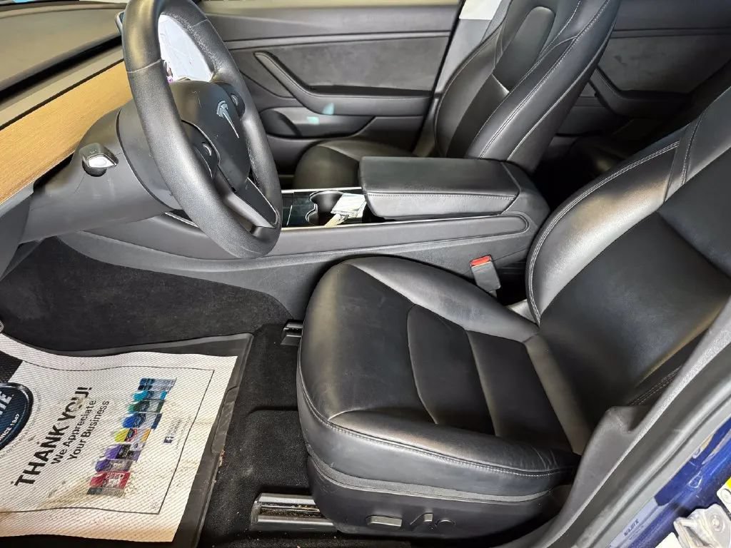 Used 2019 Tesla Model 3 Standard Range Plus RWD image 18