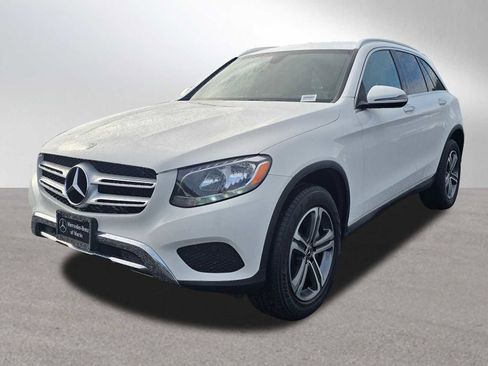 Used 2019 Mercedes-Benz GLC 300 4MATIC image 7