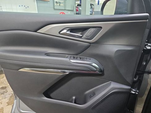 New 2026 Chevrolet Traverse LT w/ Sun and Wheel Package image 31