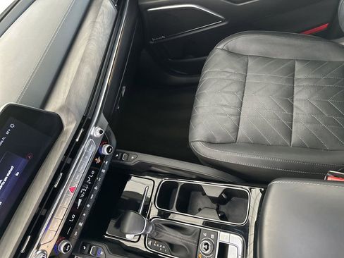 Used 2024 Kia Telluride SX X-Line AWD/4WD image 26