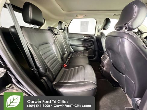 Used 2015 Ford Edge SEL w/ Equipment Group 201A AWD/4WD image 16