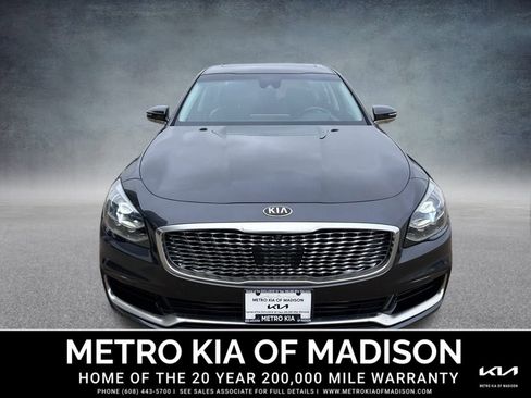 Used 2020 Kia K900 Luxury w/ VIP Package image 3