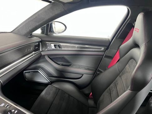 Certified 2022 Porsche Panamera GTS AWD/4WD image 18