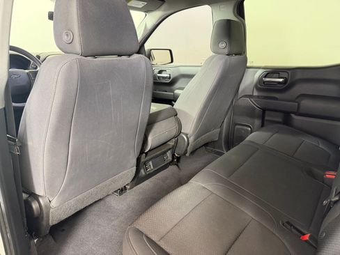 Used 2020 Chevrolet Silverado 1500 Custom Trail Boss w/ Custom Convenience Package AWD/4WD image 22