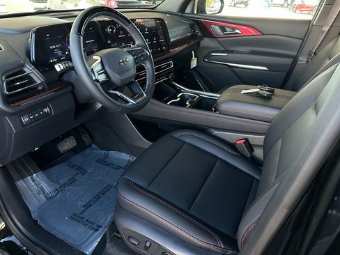 New 2026 Chevrolet Traverse Z71 w/ Enhanced Driving Package image 10