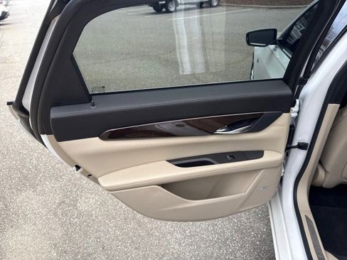 Used 2017 Cadillac CT6 2.0T image 36