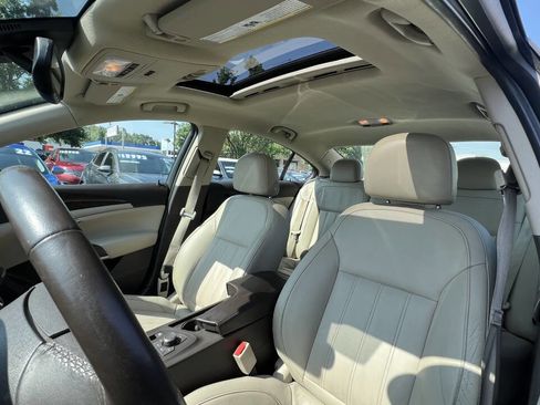 Used 2012 Buick Regal Premium image 13