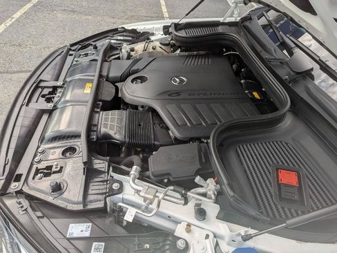 Used 2024 Mercedes-Benz GLE 450 4MATIC image 52