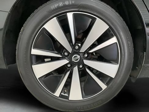 Used 2021 Nissan Altima 2.5 SV FWD image 32