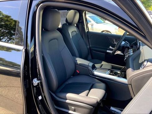 Used 2026 Mercedes-Benz GLA 250 4MATIC image 7