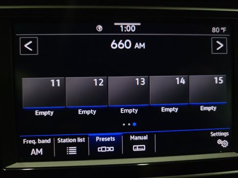Used 2024 Volkswagen Jetta SE FWD image 25