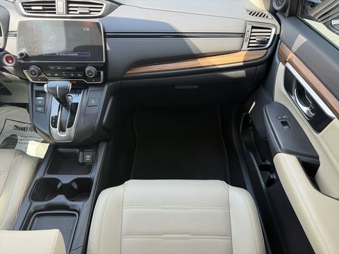 Used 2019 Honda CR-V Touring image 17