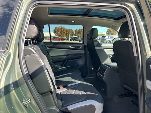 New 2026 Volkswagen Atlas Peak Edition AWD/4WD image 42