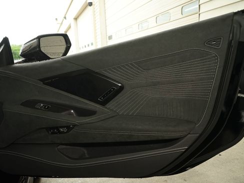 Used 2026 Chevrolet Corvette ZR1X AWD/4WD image 31